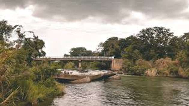 Tragedy at Deduru Oya: Two dead, six missing as group of 15 swept away