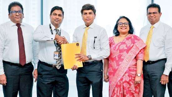Janashakthi Life-People’s Bank strengthen bancassurance collaboration