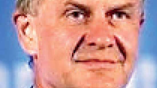 Mass tourism alone won’t boost Sri Lanka’s economy: Ex-UNEP Chief