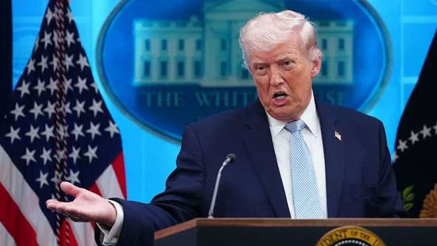 Trump threatens jail for reporter who revealed Iran airman rescue