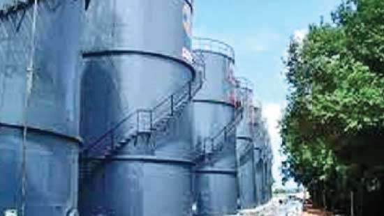 India to continue its engagement with SL over oil tanks