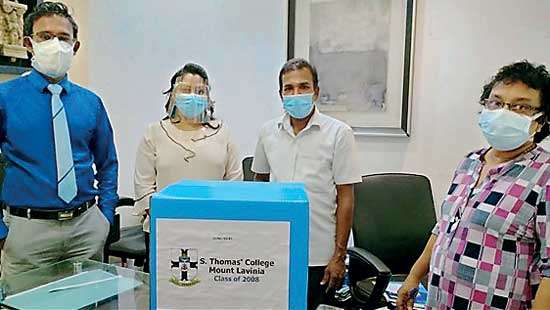 STC Mt. Lavinia Class of 2008 donates COVID-19 medical supplies to three hospitals