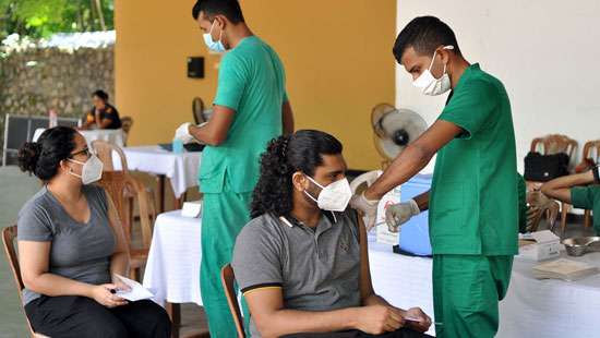 Vaccination drive at Viharamahadevi Park