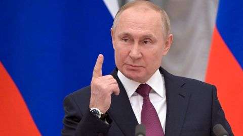 Putin launches nuclear drills as U.S. says Russia poised to invade Ukraine