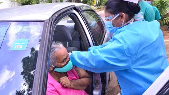 'Walk in' vaccination at Mulleriyawa hospital