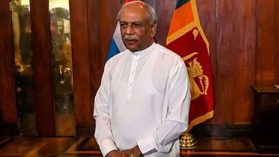 Dinesh Gunawardena sworn in as PM