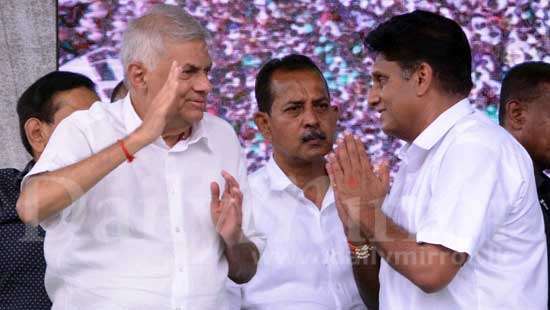 Sajith, Ranil in Laggala