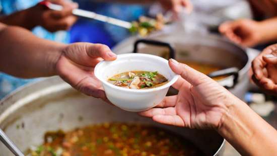 Expert says 7.5 Mn starving in SL, Govt. says no