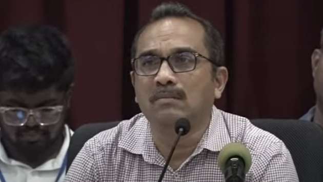 Minister gets tough on Railway officials; ‘Work or resign’