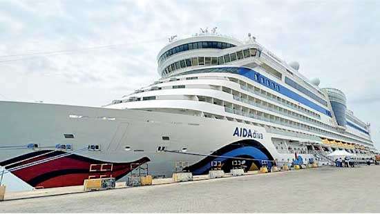 AIDAdiva makes maiden call at H’tota Port