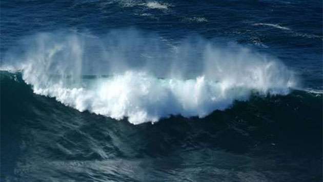 Sea waves up to 3m possible along southern coast - Breaking News