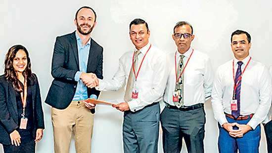 Singer joins Daraz platform, marking a significant milestone in consumer goods e-commerce