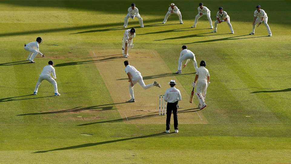 Ireland in command after bowling England out for 85