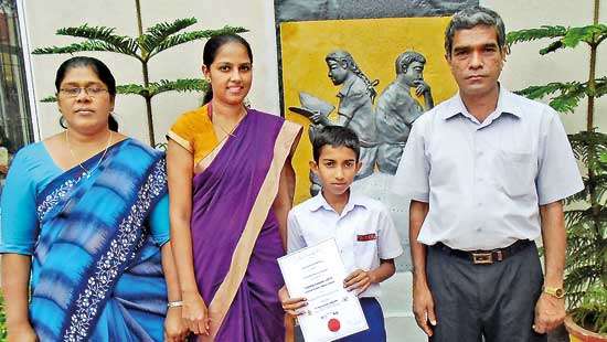 Flood alarm device invented by schoolboy