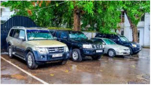 Presidential Secretariat donates five vehicles to support disabled war veterans