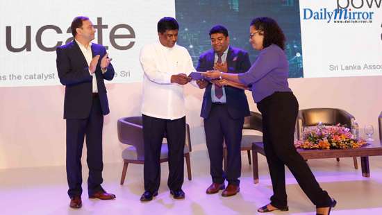 SLASSCOM and AWS collaborate to help position Sri Lanka as a hub for data science and artificial intelligence skills, with startup ecosystem support and learning programs