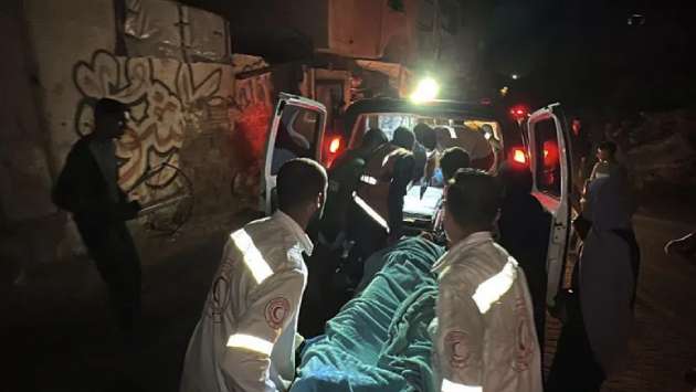 Israeli strikes kill 33 in Gaza, Hamas-run civil defence says, as Trump insists ceasefire remains