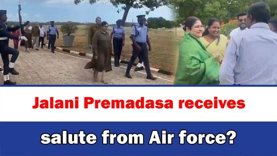 Jalani Premadasa receives salute from Air force?