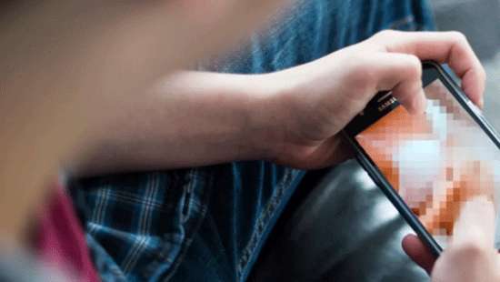 Driver arrested for sending nude pics to female officer
