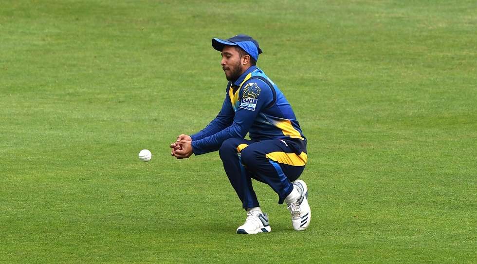 Sri Lanka eye semi-final spot after England win