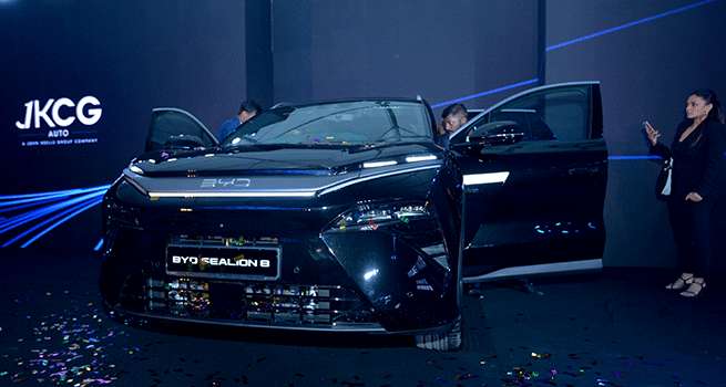 BYD unveils Sealion 8