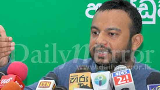 Kavinda steps down from PSC