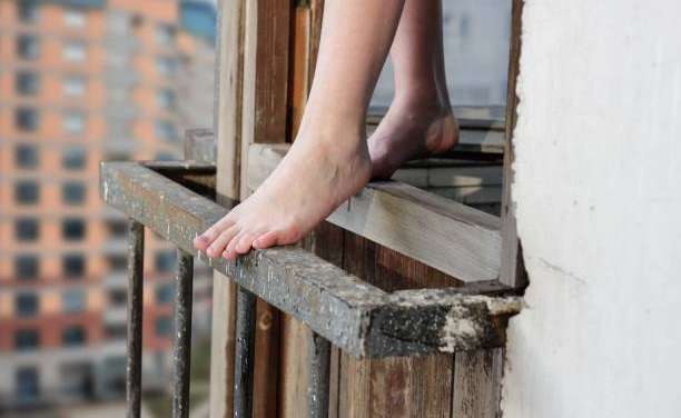 Boy injured after jumping from locked room; Police launch probe