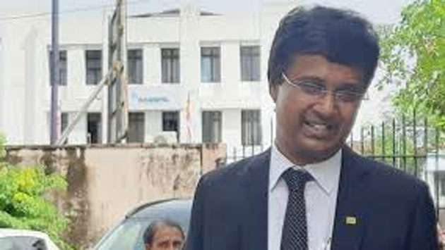 Mahanayake Theras oppose proposal to extend judges’ retirement age: BASL President - Breaking News