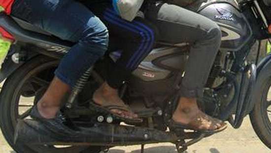 3 Sri Lankans riding bike ram truck while shooting video, die in Chennai