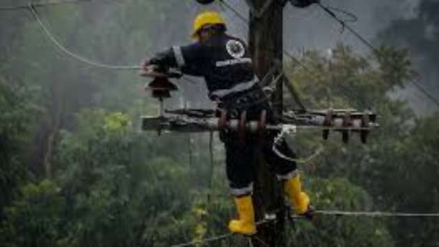CEB technician dies while on field duty in Kurunegala