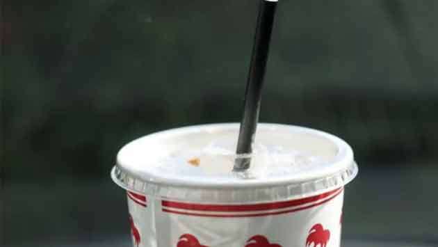 Trump signs order shifting US back toward plastic straws