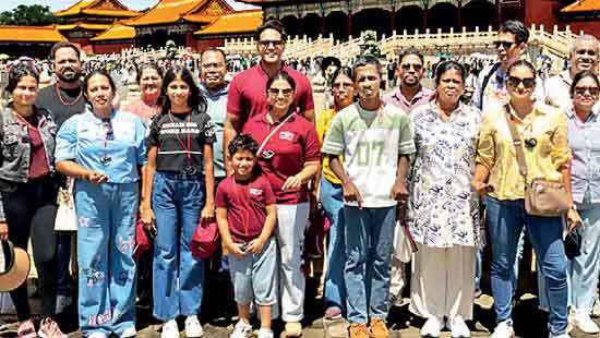 Ceylinco Life’s Family Savari 19 winners tour China