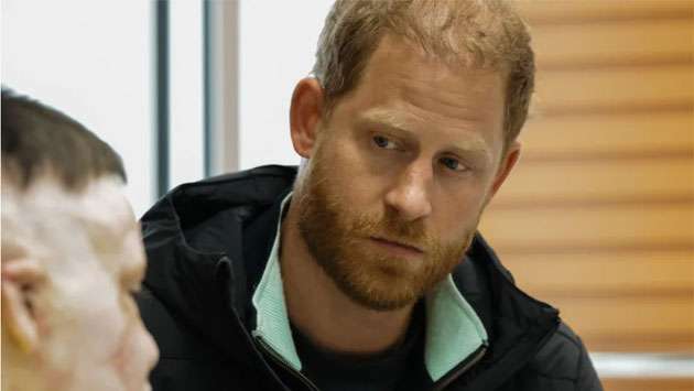 Prince Harry in surprise visit to Ukraine to meet war victims