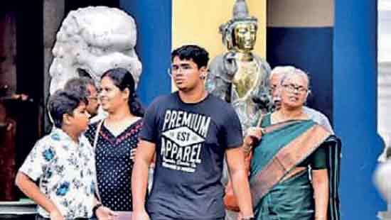 Indian dominance highlights early May tourist arrivals as focus shifts to Asia
