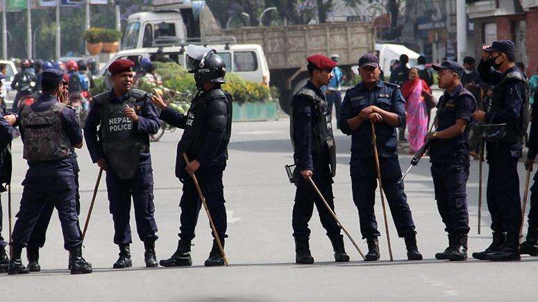 Four Pakistanis arrested in Nepal for taking four Sri Lankans hostage