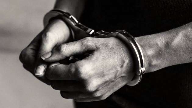 Four arrested over hand grenade attack on house in Ratmalana - Breaking News