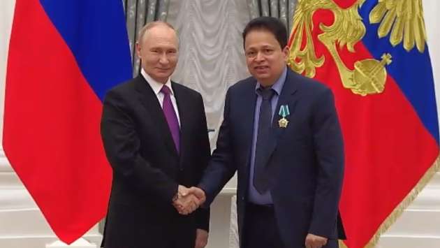 Dr. Saman Weerasinghe honoured with Russia’s Prestigious Order of Friendship