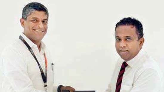 Janashakthi Finance-Toyota Lanka launch strategic vehicle leasing partnership