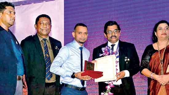 Daily Mirror bags best supplement award at ‘Architect 2024’