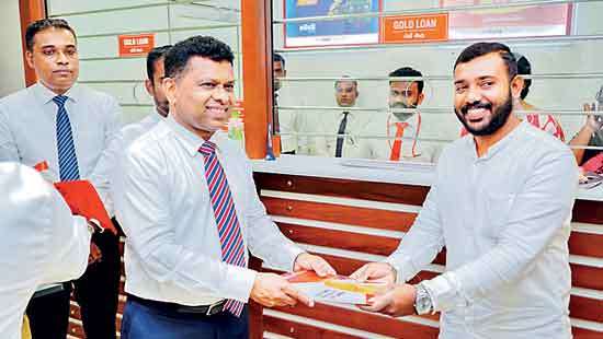 Vallibel Finance unveils latest branches in Tangalle and Hingurakgoda