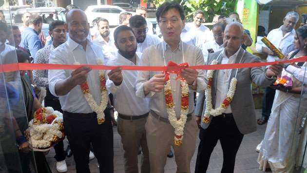 New Doctor mobile outlet