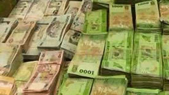 Police warn public over fake currency notes during festive season