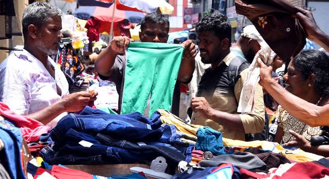 Pettah crowded with Avurudu shoppers