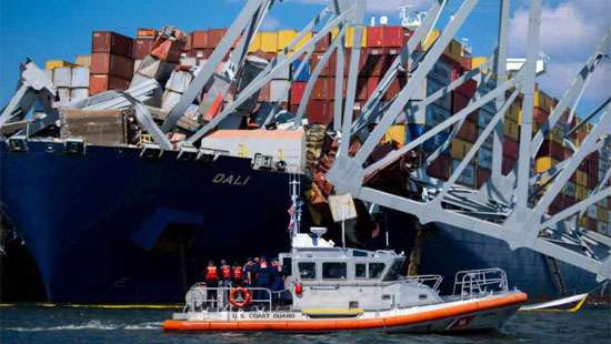 Indian, Sri Lankan crew stay aboard ship till probe is complete