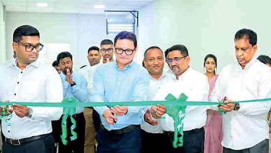 Sri Lanka makes packaging history with Tetra Recart