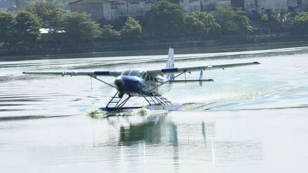 Water aerodrome opens at Beira Lake to resume flights between Colombo and Katunayake