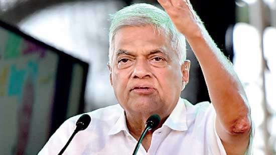 Ranil has a better shot at presidency without Rajapaksa’s endorsement