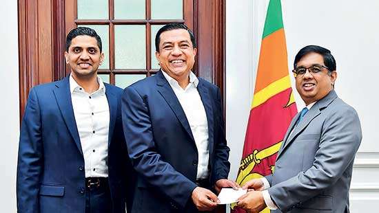 Pyramid Wilmar donates Rs.50mn for flood and landslide relief