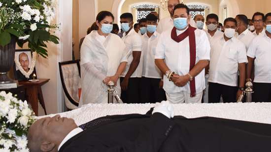 PM pays last respects to Athula