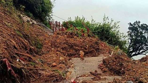 Residents evacuated following major landslide in Maskeliya estate
